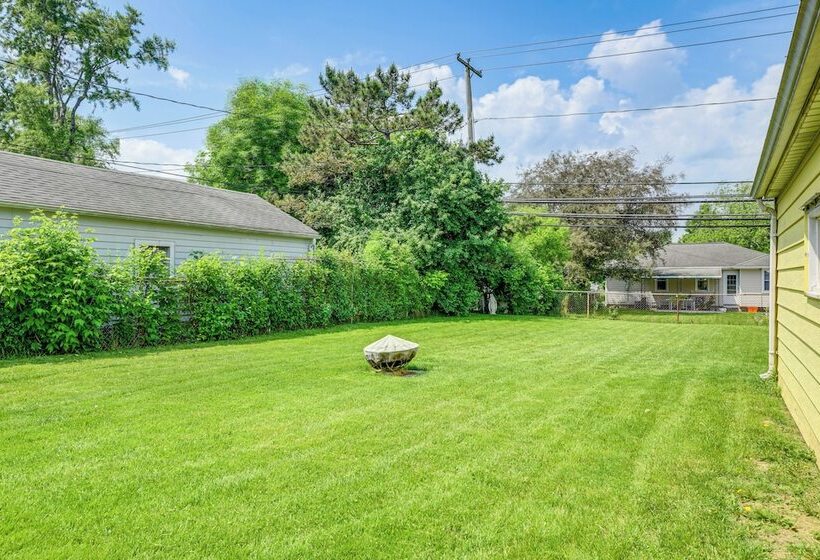 Tonawanda Home W/ Gas Grill Near Niagara Falls!