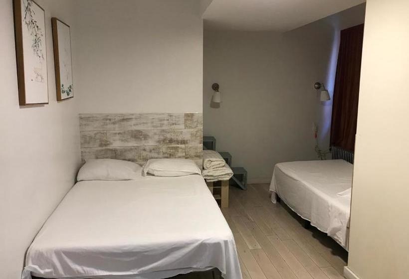 호스텔 Kamway Lodge