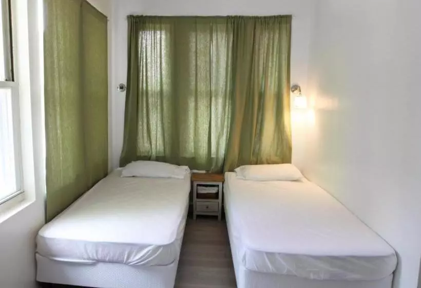 هاستل Kamway Lodge
