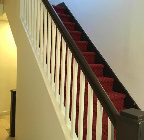 호스텔 Kamway Lodge