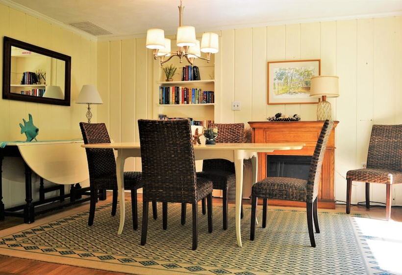 مبيت وإفطار Meris Gardens Bethany