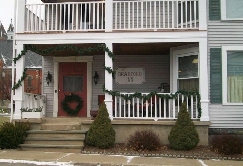ベッドアンドブレックファースト The Bradford Inn