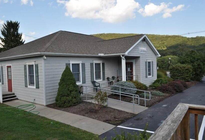 ベッドアンドブレックファースト The Bradford Inn