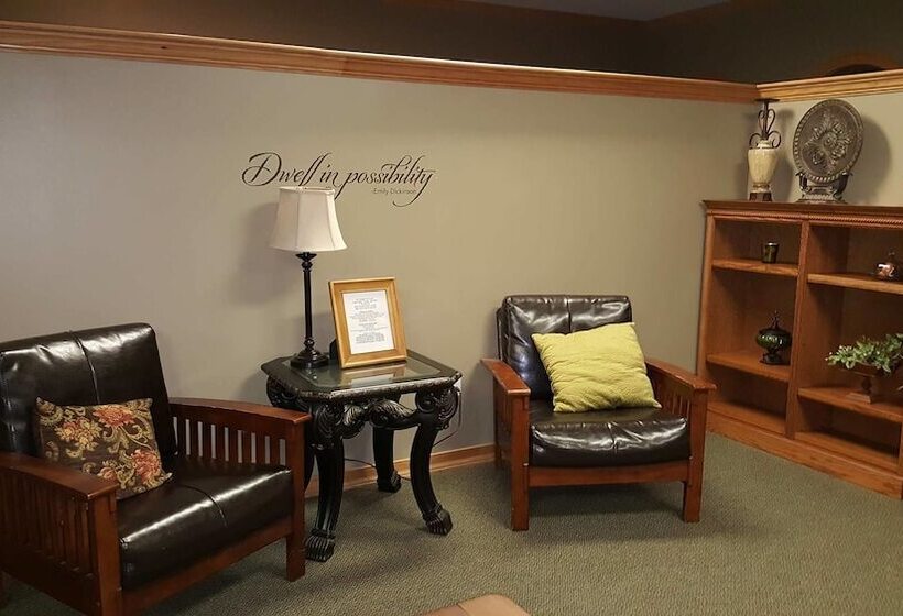 ベッドアンドブレックファースト The Bradford Inn