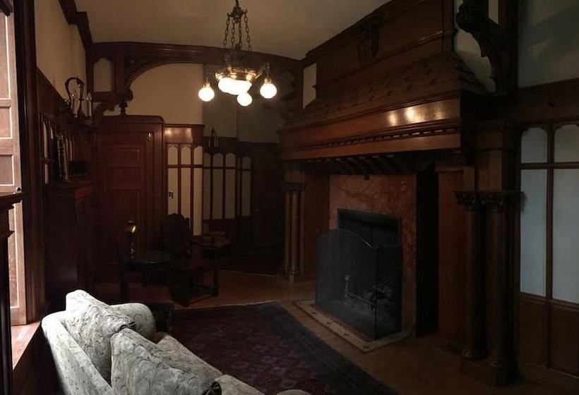 住宿加早餐  The Inn At Centre Park