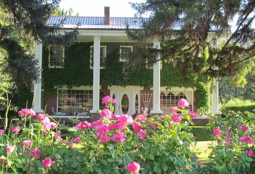 ベッドアンドブレックファースト Warm Springs Inn & Winery