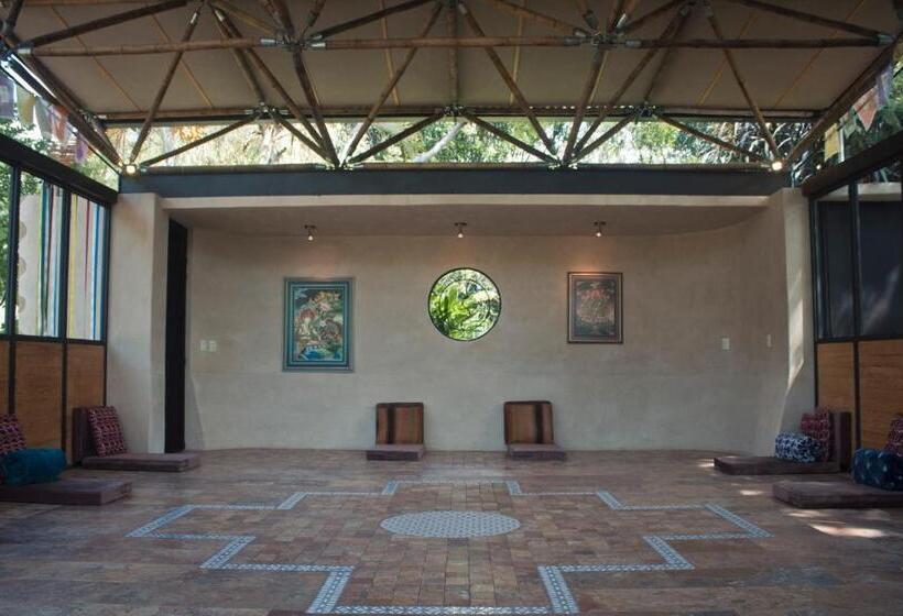 مبيت وإفطار Yolitia Wellness