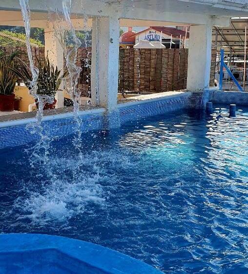 فندق Corona Zihua