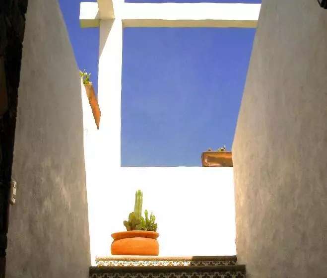 ホテル El Portón