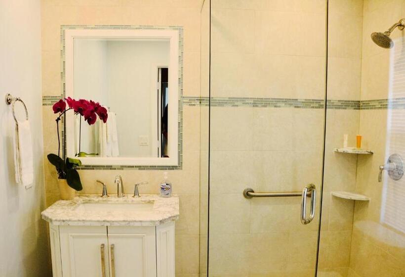 호텔 Sea Turtle Inn