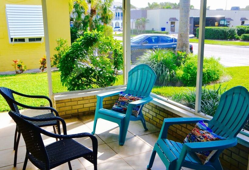 호텔 Sea Turtle Inn