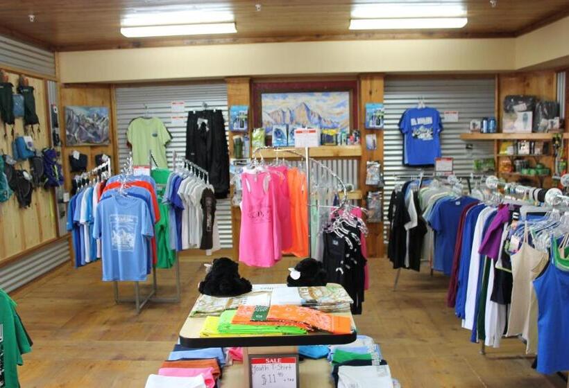 Whitney Portal Hotel And Hostel