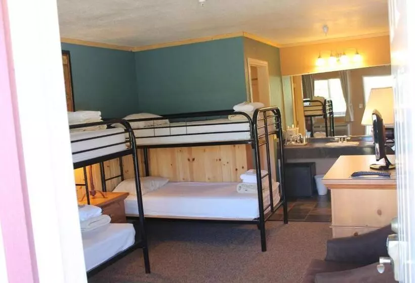 Whitney Portal Hotel And Hostel