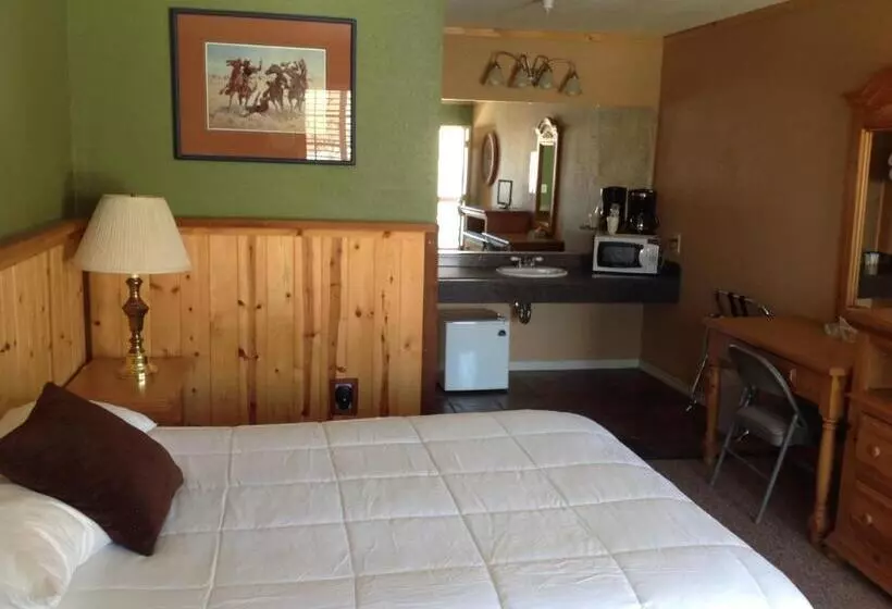 Whitney Portal Hotel And Hostel