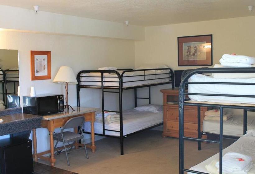 Whitney Portal Hotel And Hostel