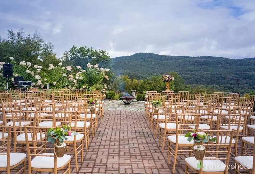 ホテル Windsor Mansion Inn