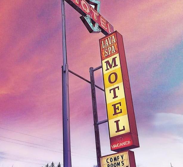 Lava Spa Motel & Rv