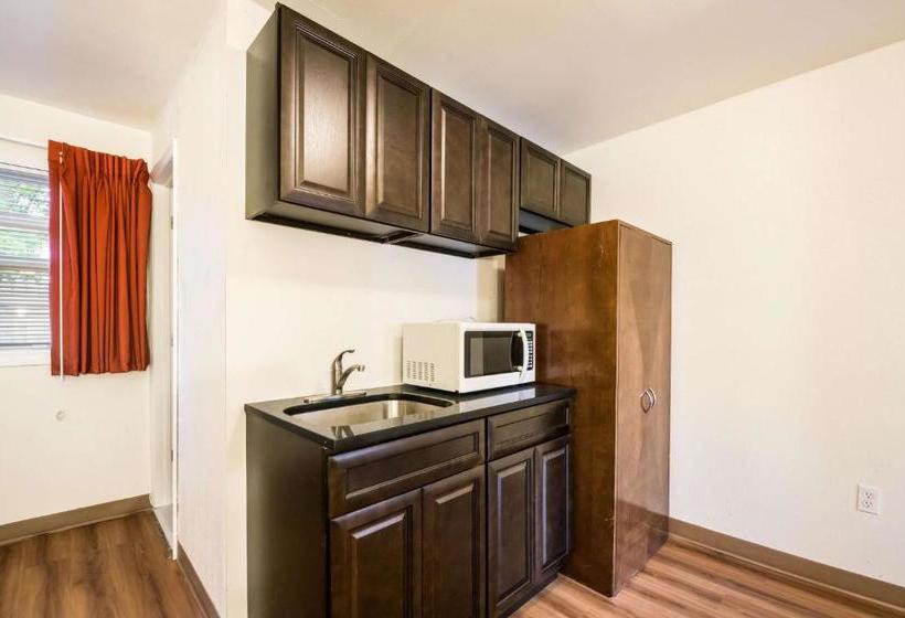 Motel 6 Tinton Falls, Nj