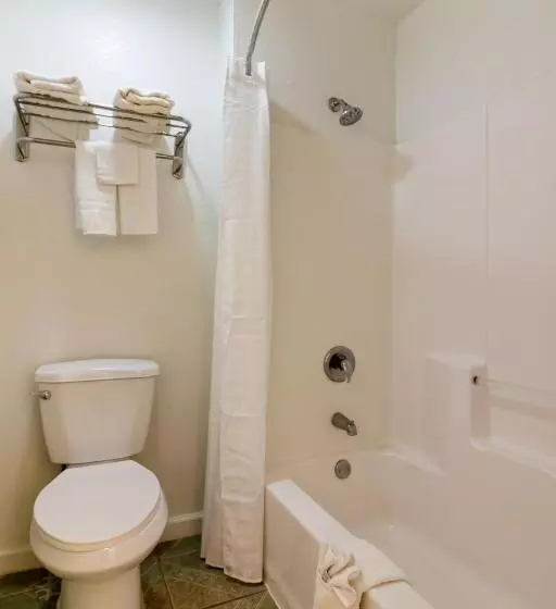 Motelli OYO Hotel Pearsall I-35 East