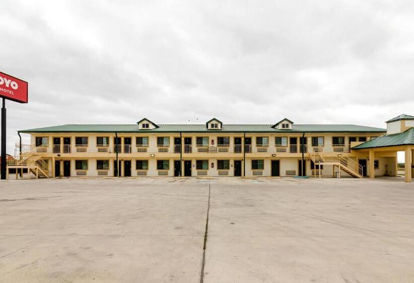 Мотель OYO Hotel Pearsall I-35 East