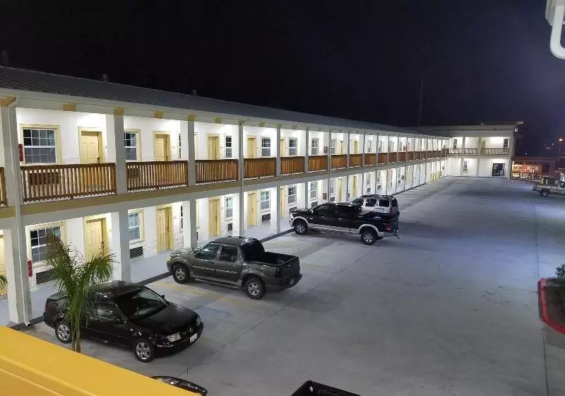 Motelli Lighthouse Inn