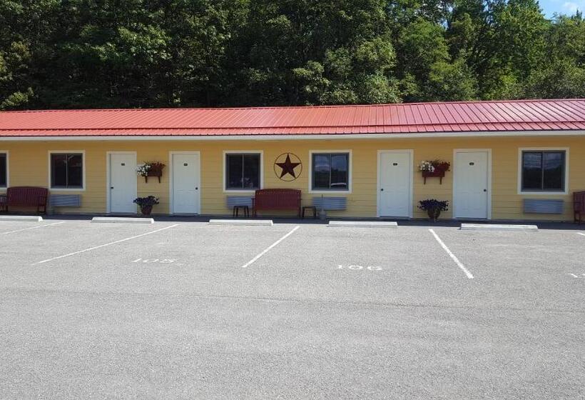 فندق على الطريق The Garrett Inn