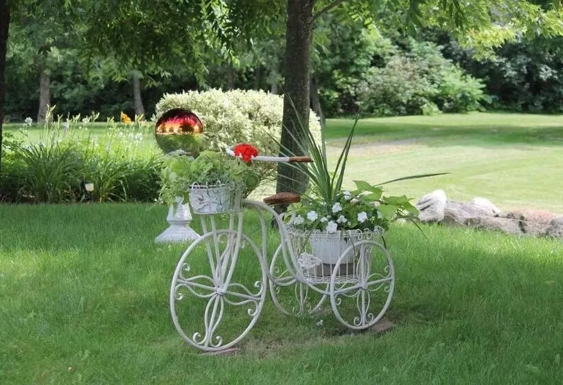 Terrace Green B&b