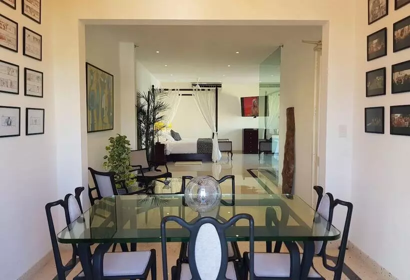 Quinta & Ocho Hotel Boutique