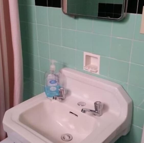 پانسیون Cary Apartment