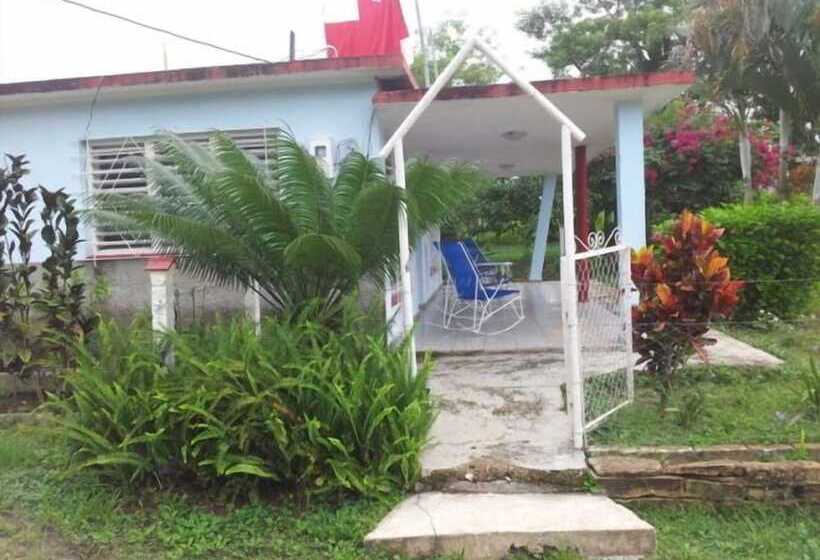 پانسیون Casa Dona Estrella