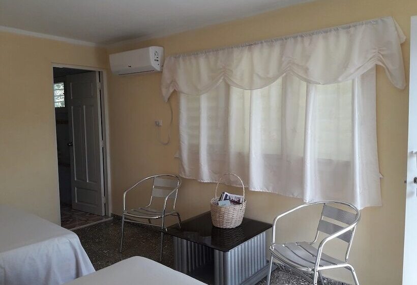 پانسیون Casa Dona Estrella