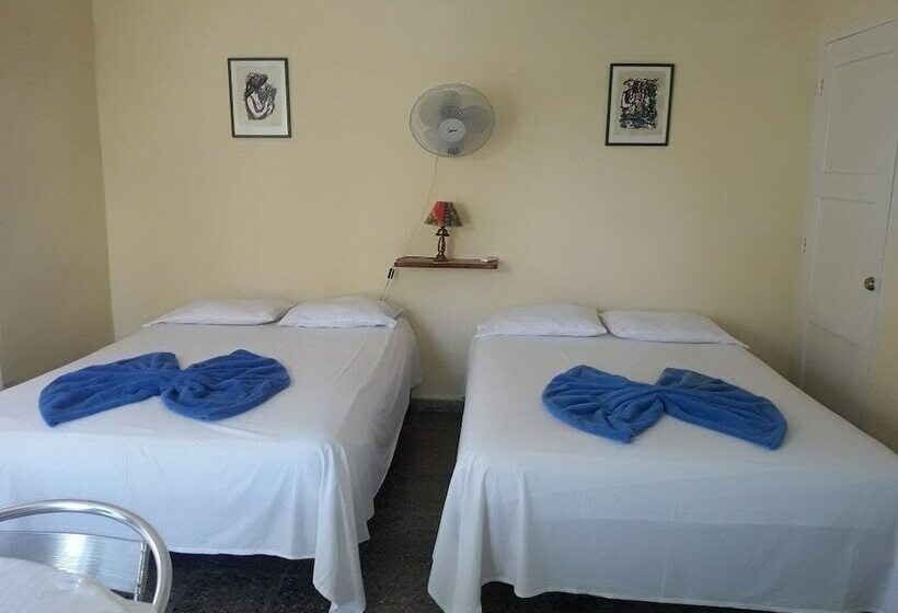 پانسیون Casa Dona Estrella