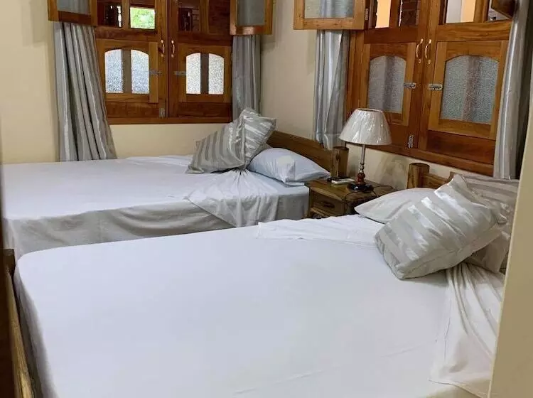 ペンション Casa Nilda