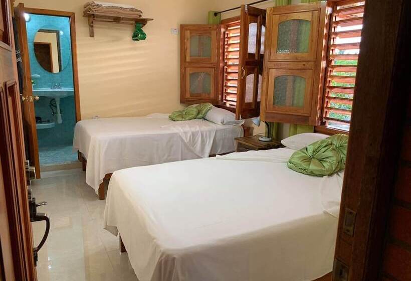 پانسیون Casa Nilda