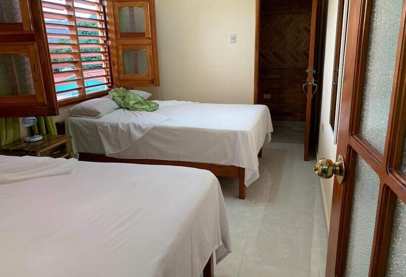 پانسیون Casa Nilda