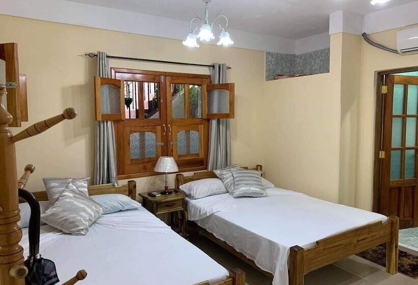 پانسیون Casa Nilda