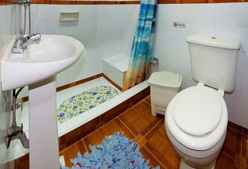 پانسیون Hostal La Isabelita