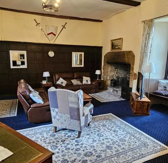 2 Stanhope Hall B&b