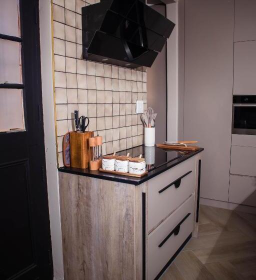 ベッドアンドブレックファースト 5 On Dana Street