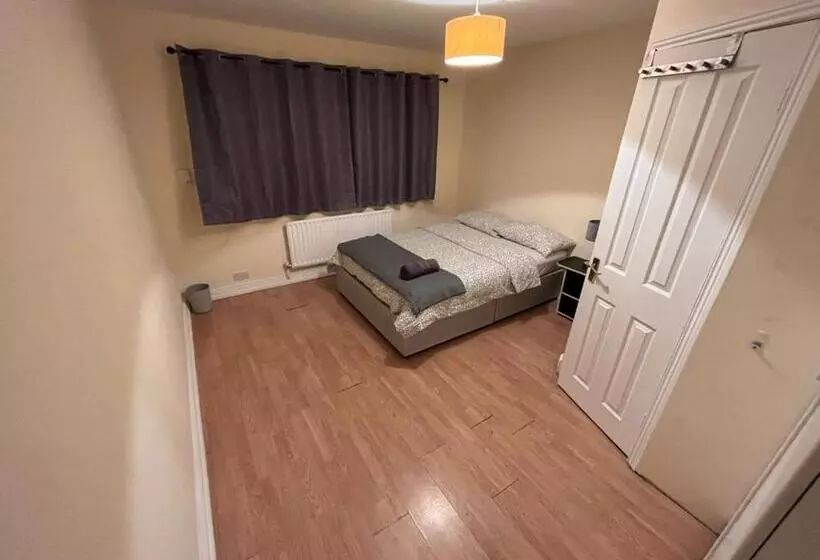 Aamiaismajoitus (B&B) Cama Doble Con Baño Privado D24
