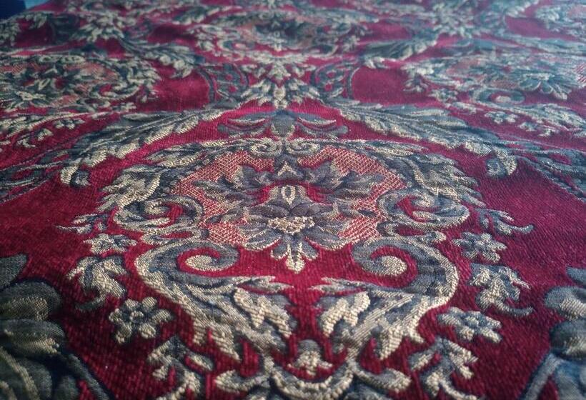 Bed and Breakfast Quick Stay Palace, Peace, Pool And Quiet