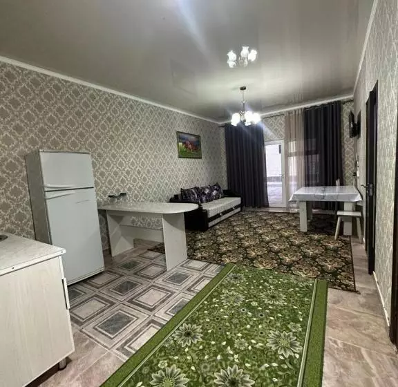 تختخواب و صبحانه коттедж Rayan House