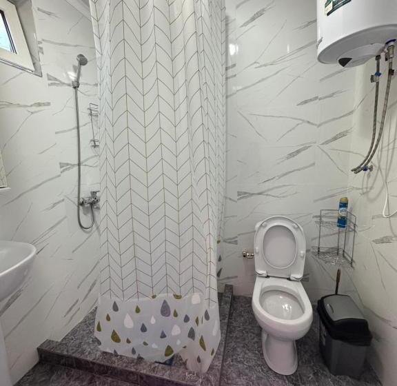 تختخواب و صبحانه коттедж Rayan House