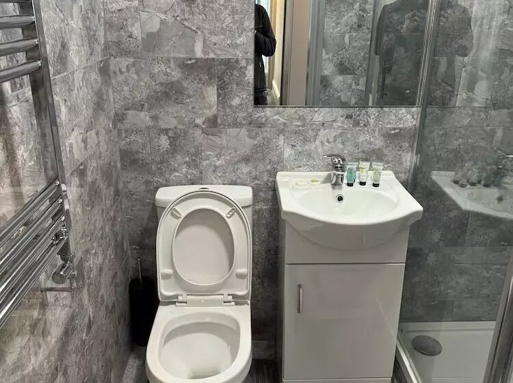 تختخواب و صبحانه Waverley Park House