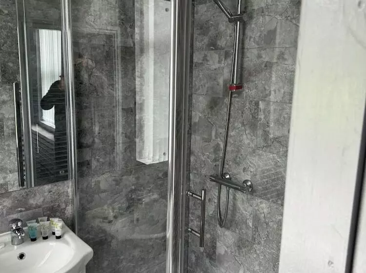 تختخواب و صبحانه Waverley Park House