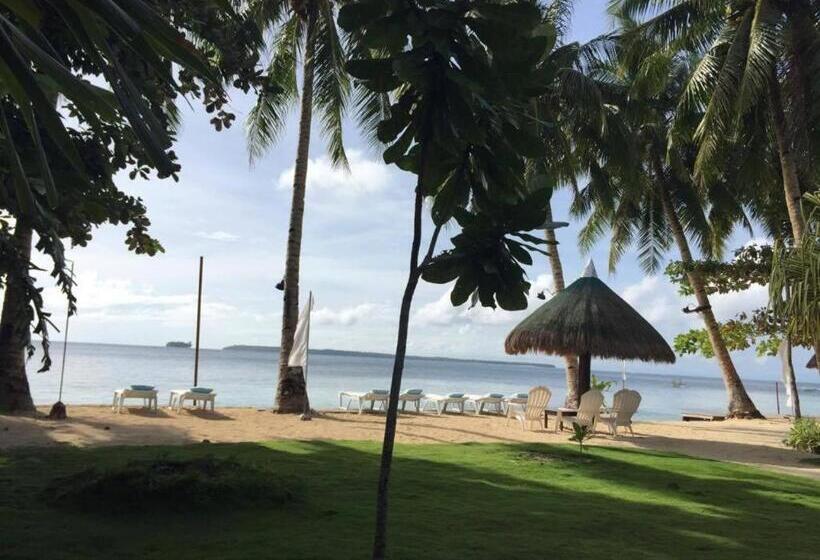 Cherinicole Beach Resort