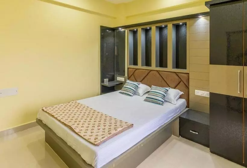 Treebo Green Village Resort   Goa