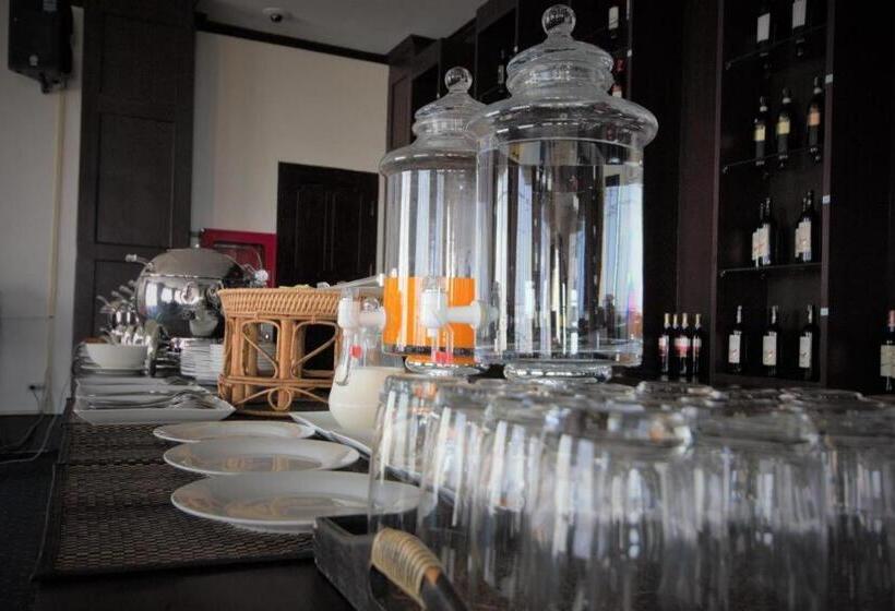 فندق Continental Plaza Vientiane