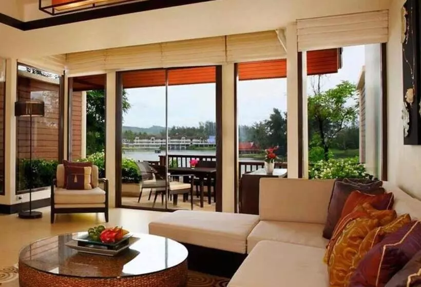 ホテル Dusit Thani Laguna Pool Villa