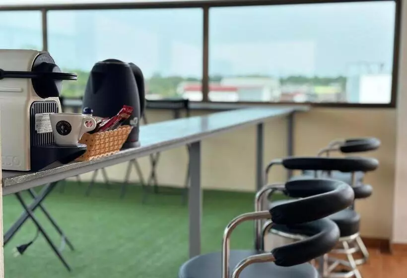 Hotelli Goodtimeบึงโขงหลง